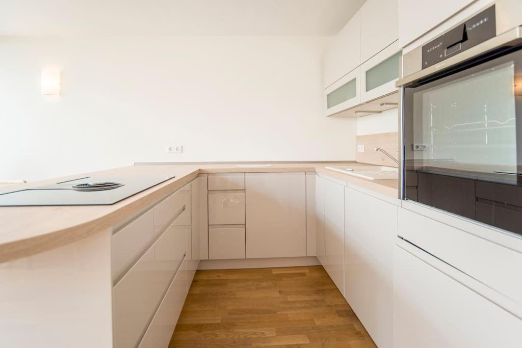 Modernes, Sonniges Appartement Im Herzen Von Duesseldorf Extérieur photo
